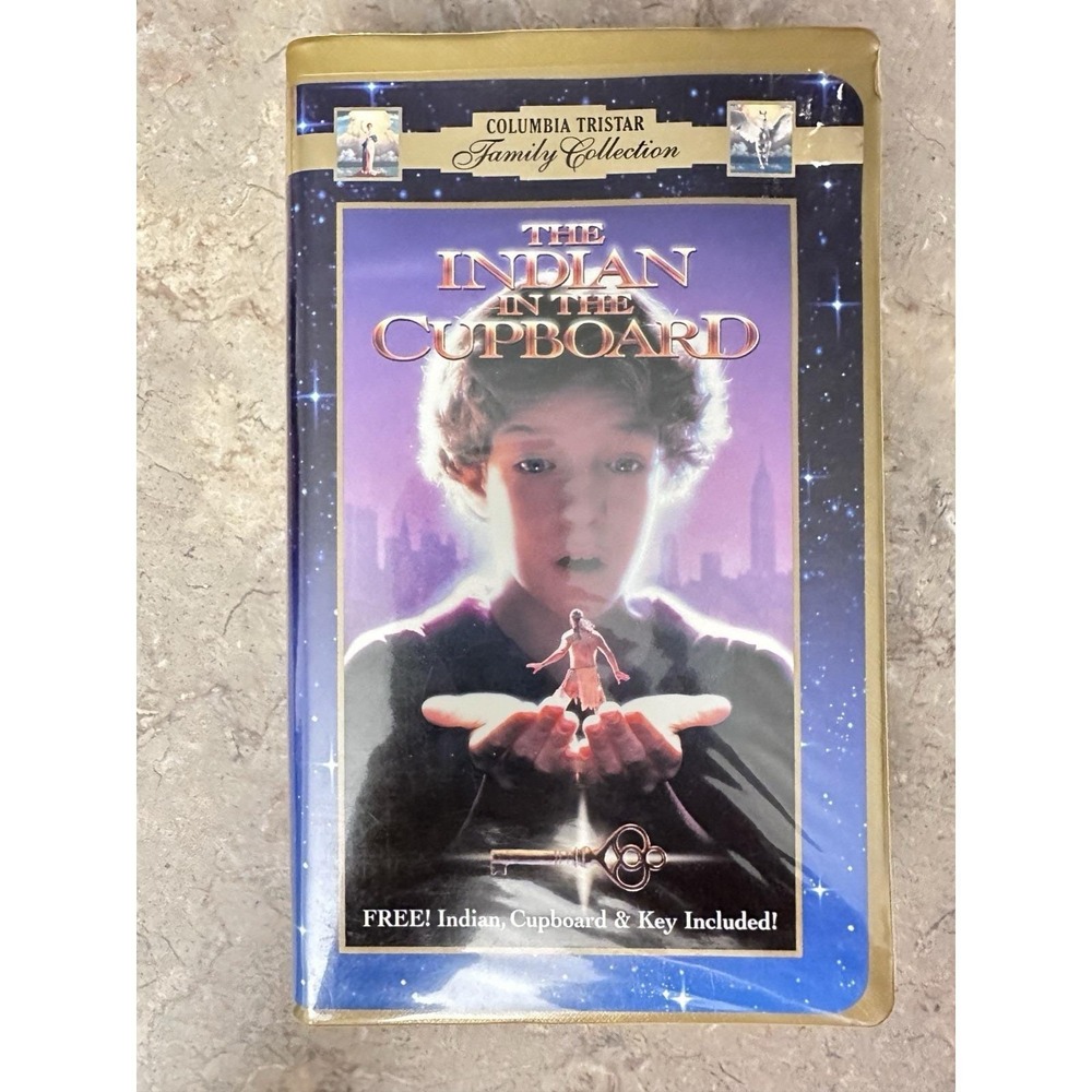 The Indian in the Cupboard VHS Columbia Tristar Family Collection Clamshell 1995